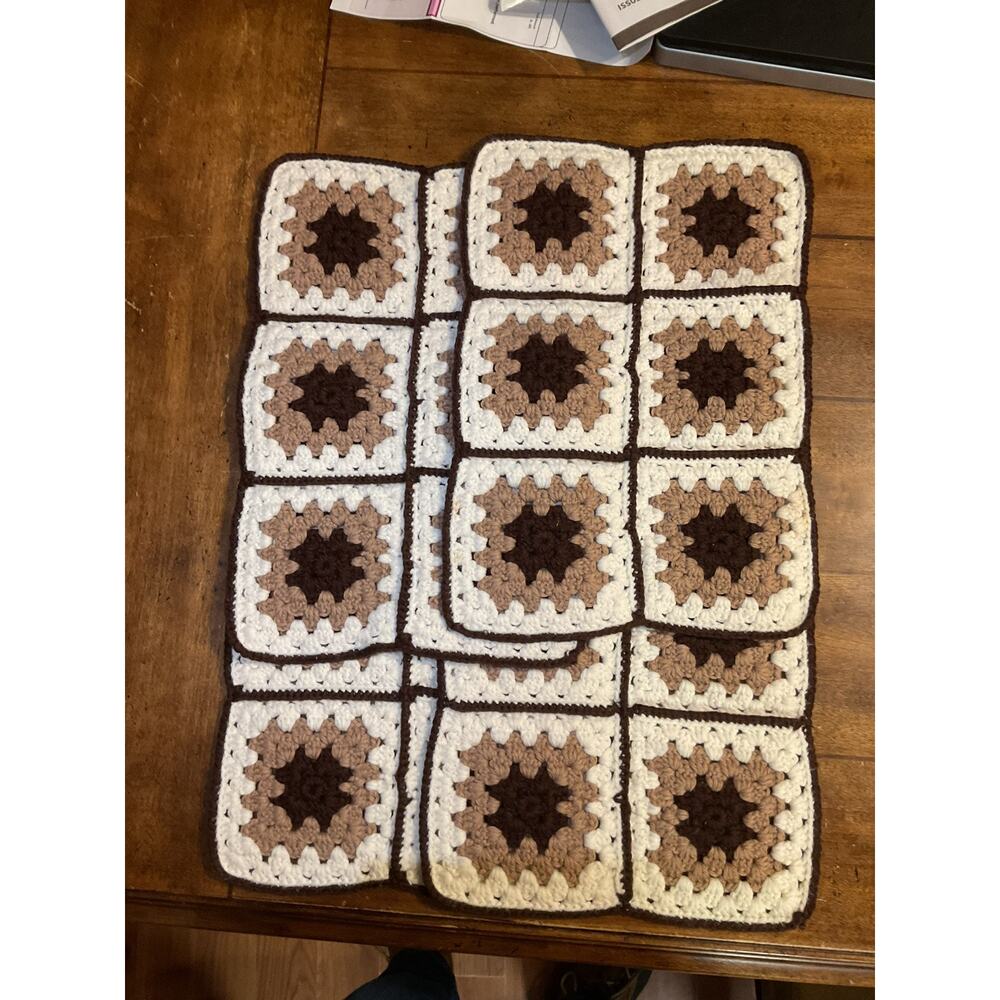 Handmade Crochet Granny Square Place Mat Brown Tan Cream 10 X 14 1/2 Set Of 4